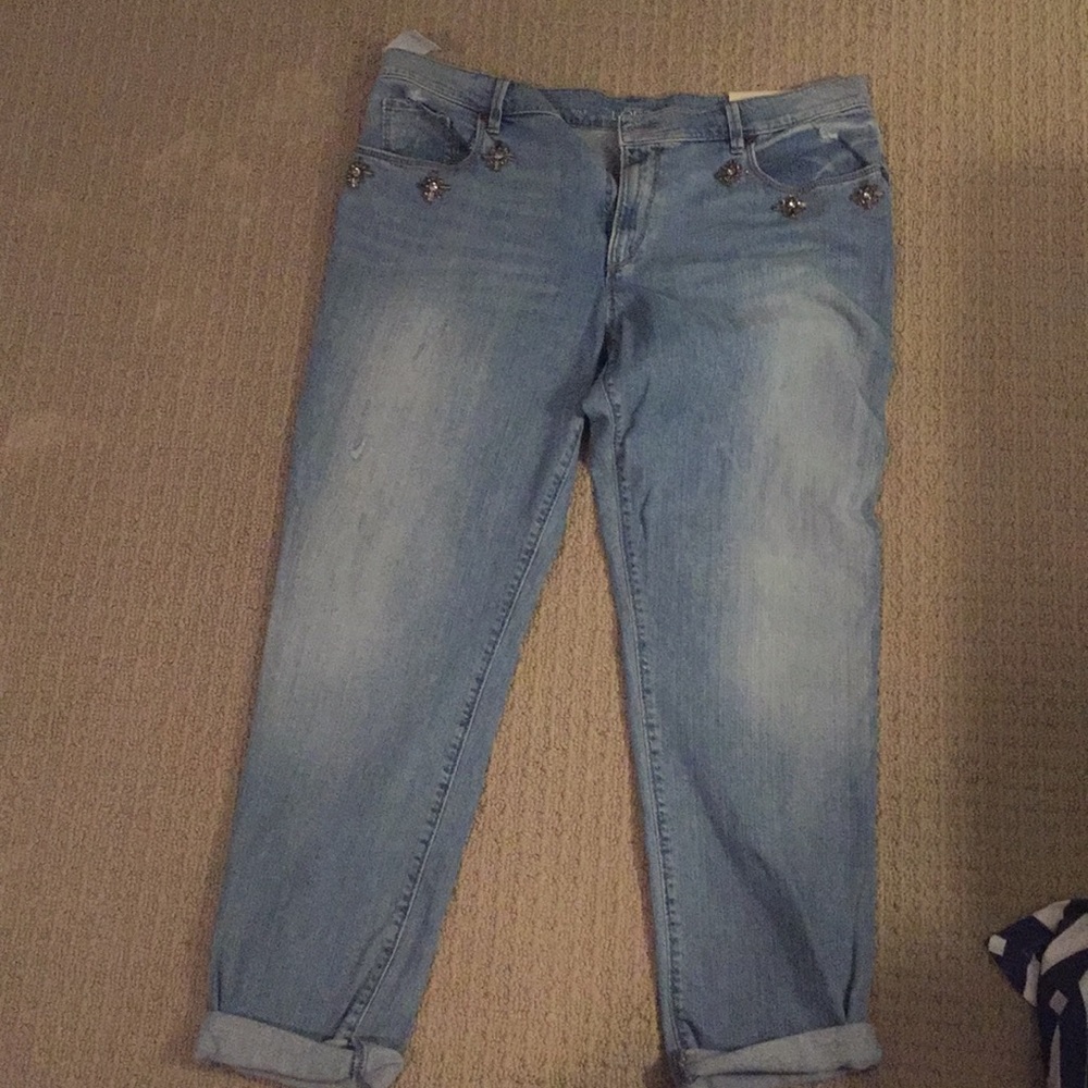 NWT jeweled crop jean